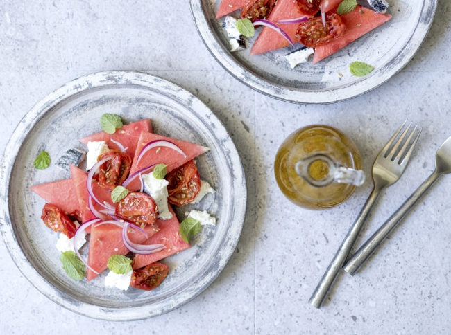 Watermelon, goat’s cheese & smoked tomato salad