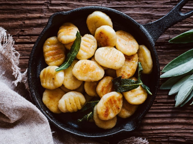 Gnocchi in browned butter & sage sauce