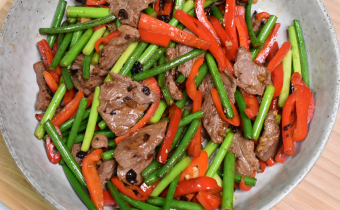 Shaoxing marinated lamb rump with black beans (9)