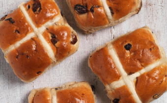 hot cross buns