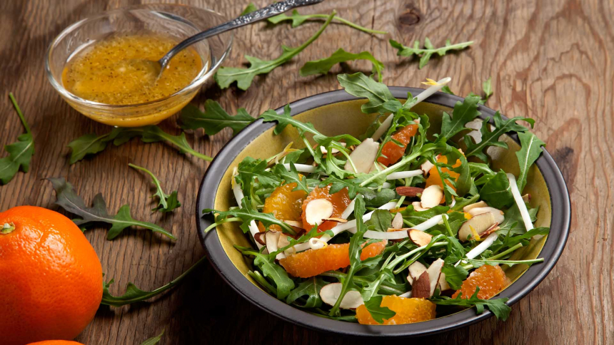 Mandarin, blue cheese & almond salad