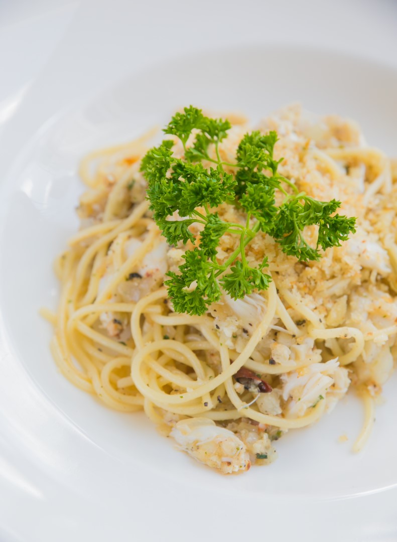 Linguine with blue swimmer crab Recipe | Buy West Eat Best