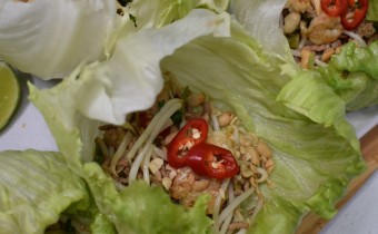 Pork and Prawn San Chow Bow (5) (Large)