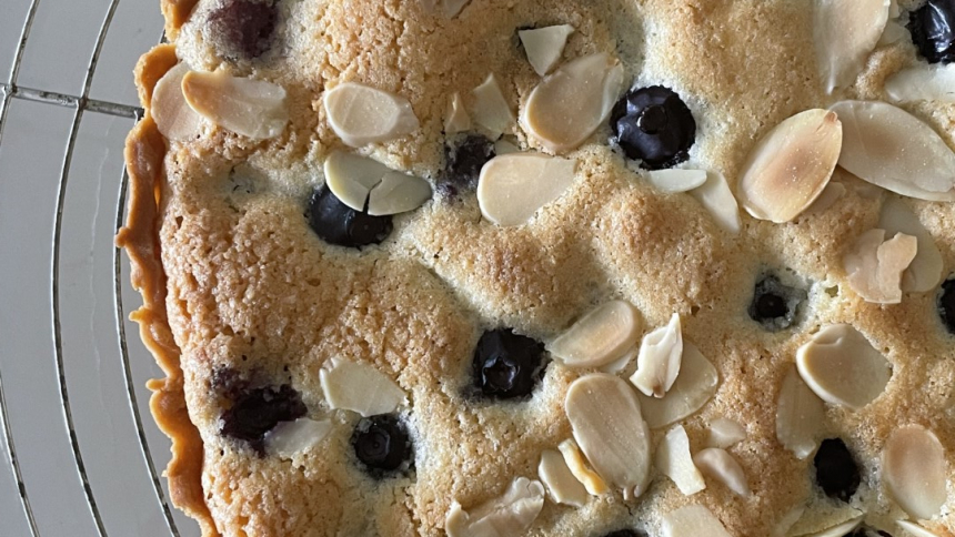 Blueberry Almond Tart (Large)