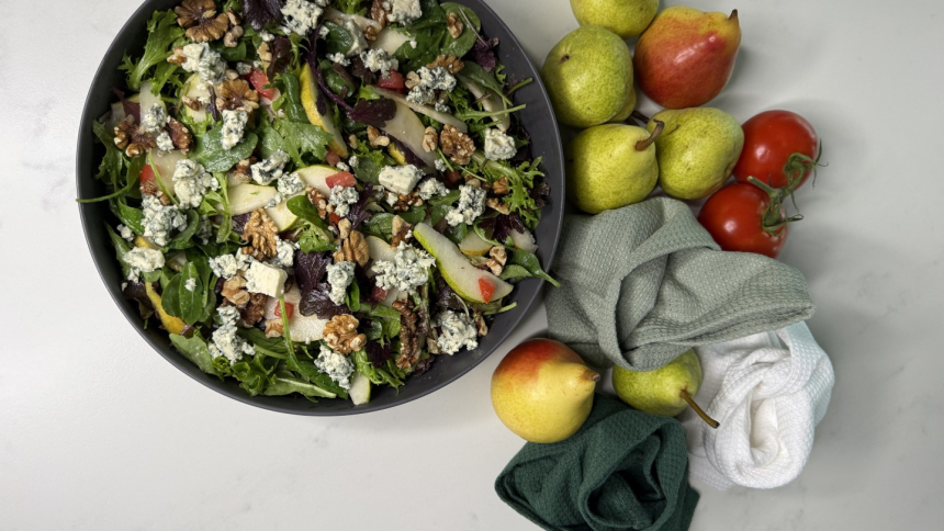 Pear & Gorgonzola Salad by Perth Munchkin