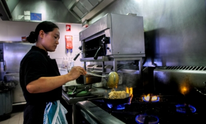 Miss Mi chef cooking (Large)